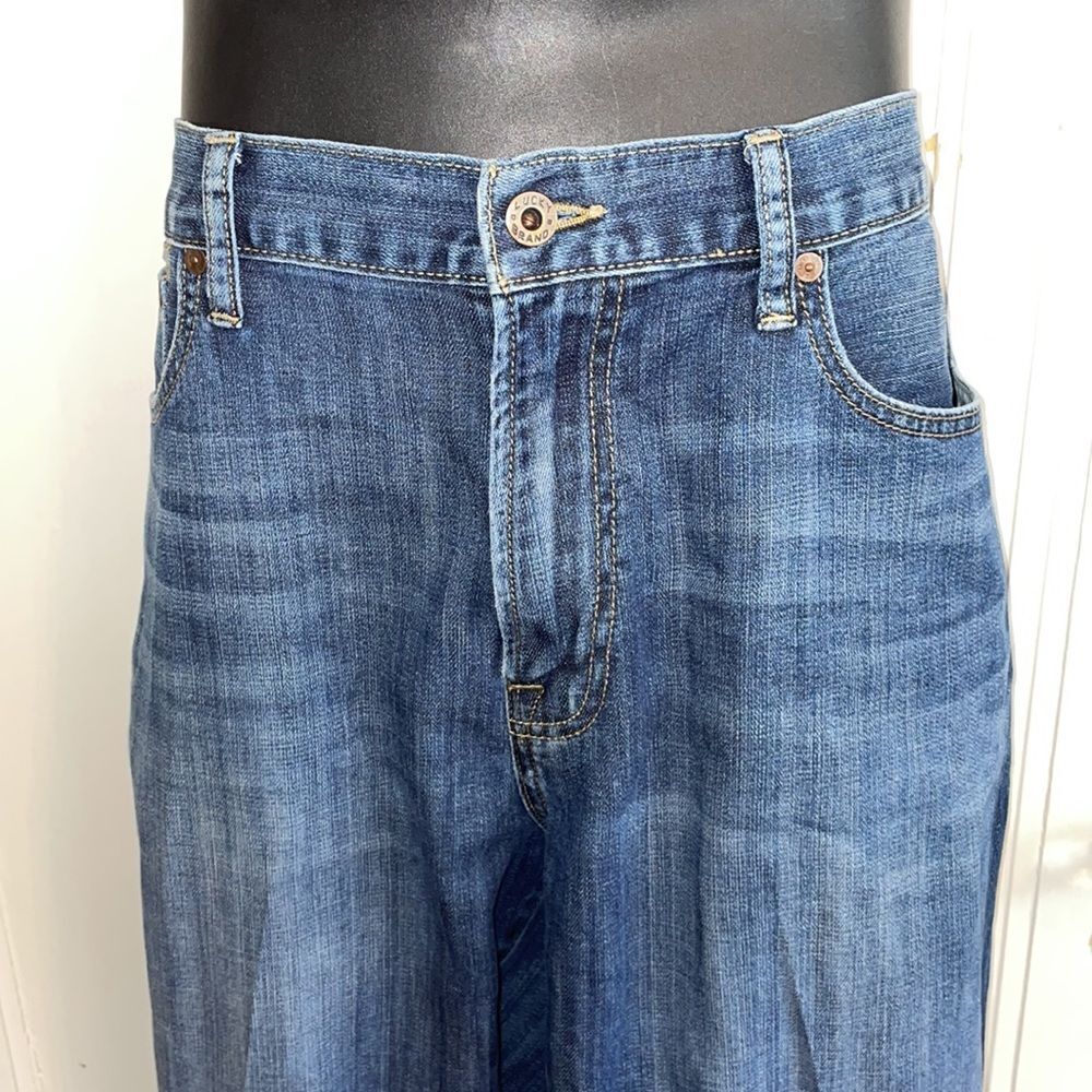Lucky Brand 429 Classic‎ Straight cotton/spandex denim blue jeans - Picture 2 of 8